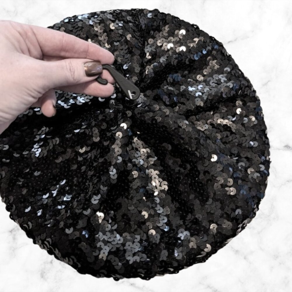 NWT | TORRID Black Sequin Beret Hat | Women’s Sparkly Winter Accessory - Picture 4 of 9